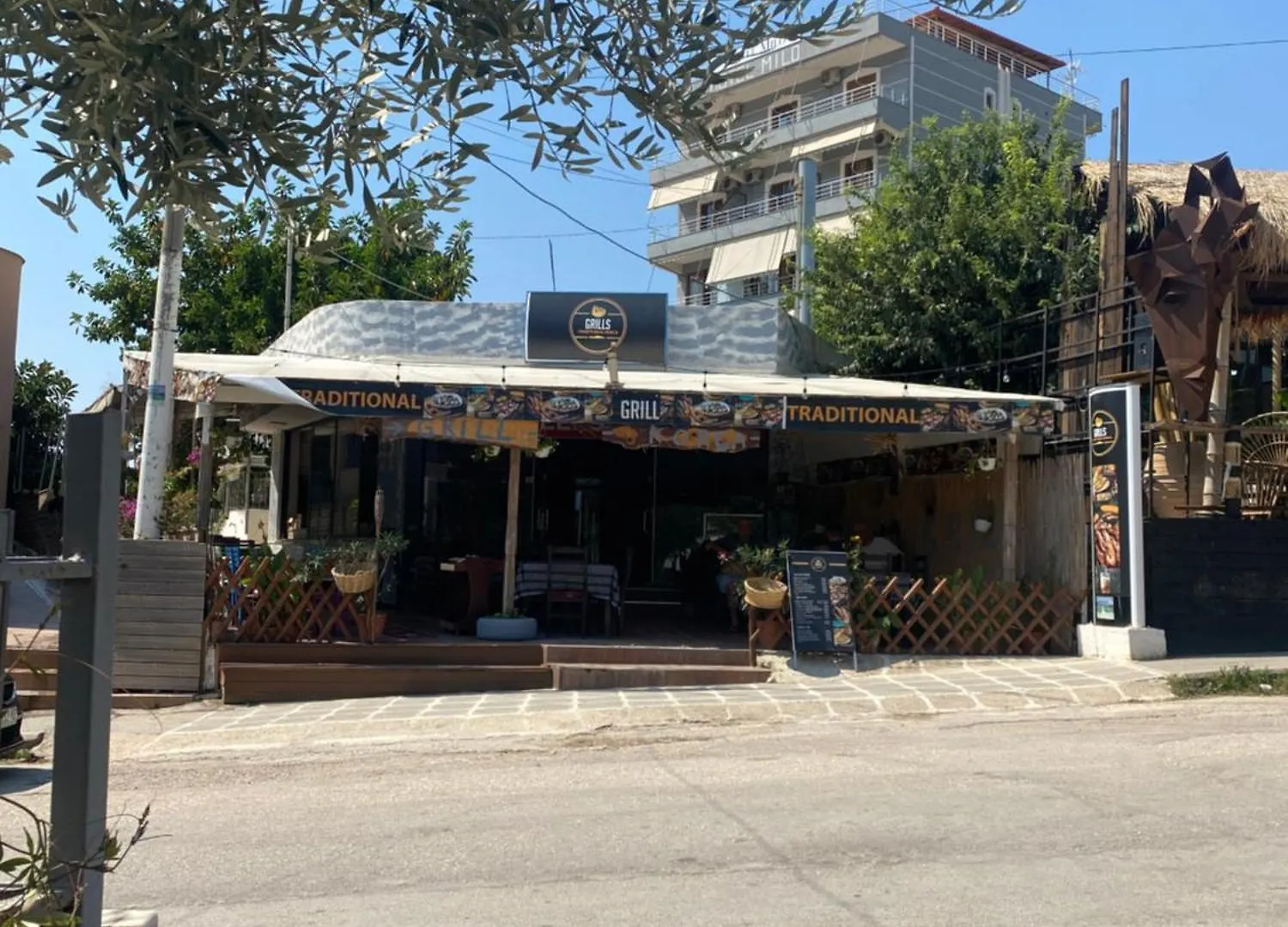 Albi'S Guesthouse Ksamil