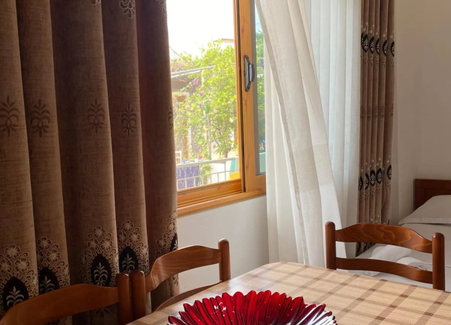 Albi'S Guesthouse Ksamil