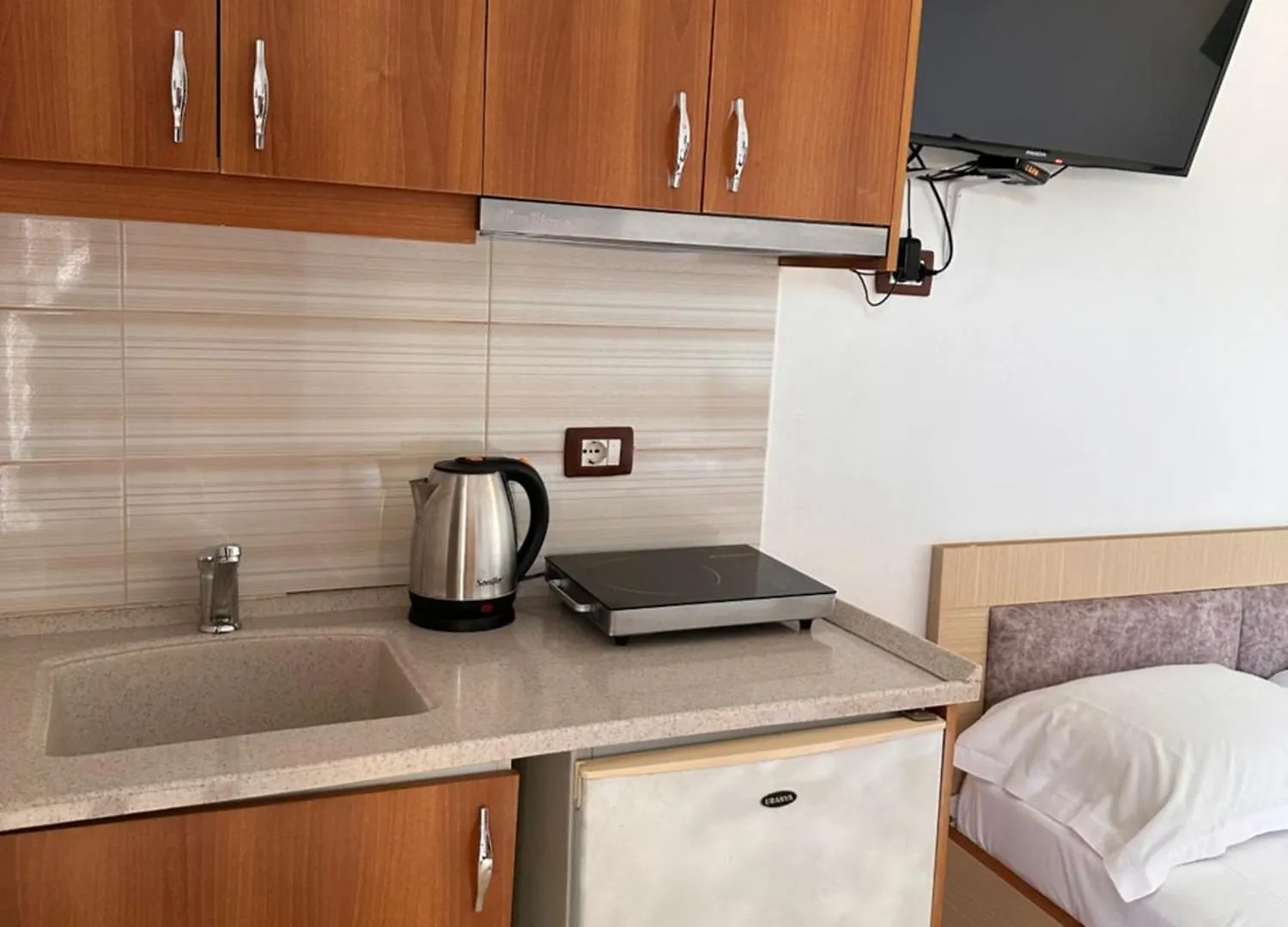 Guest house Albi'S Guesthouse Ksamil Albania