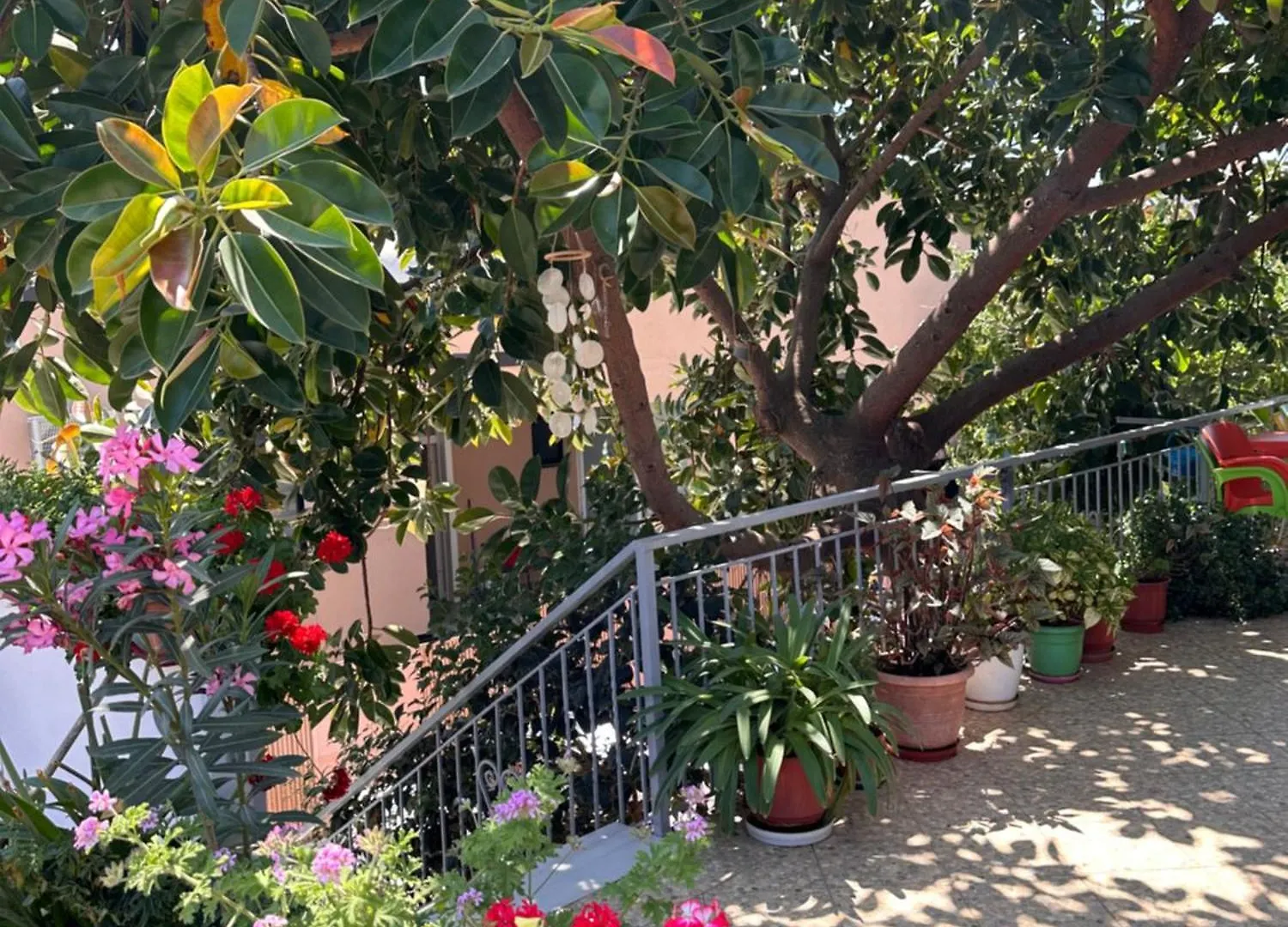 Albi'S Guesthouse Ksamil