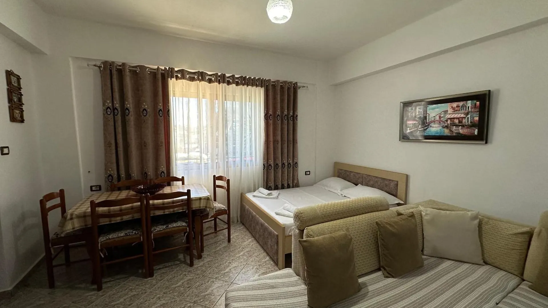 Guest house Albi'S Guesthouse Ksamil