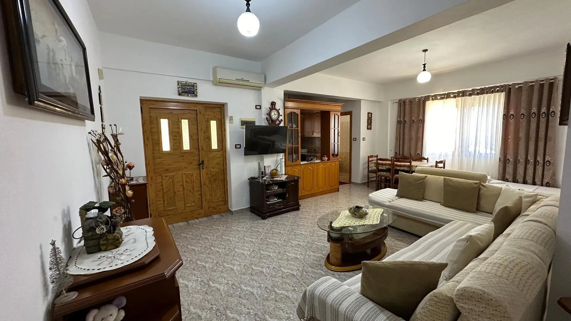 Albi'S Guesthouse Ksamil Guest house