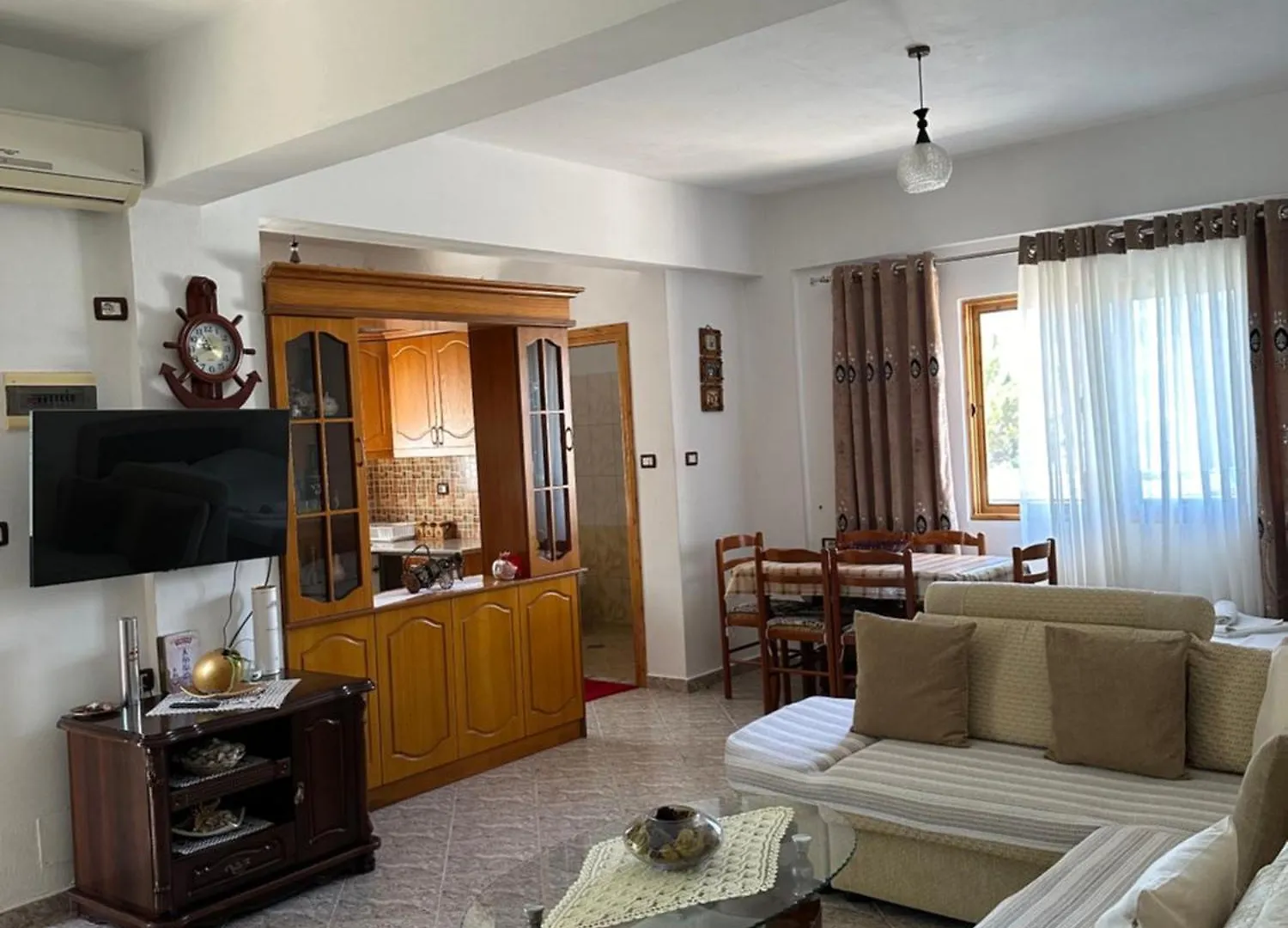 Albi'S Guesthouse Ksamil 0*,