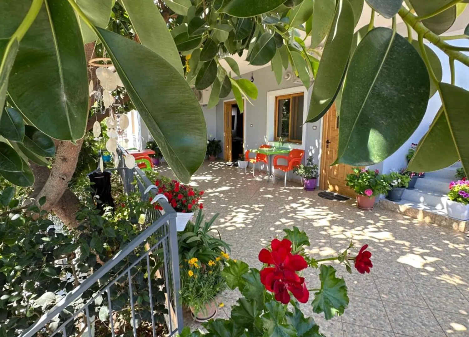 Albi'S Guesthouse Ksamil 0*,